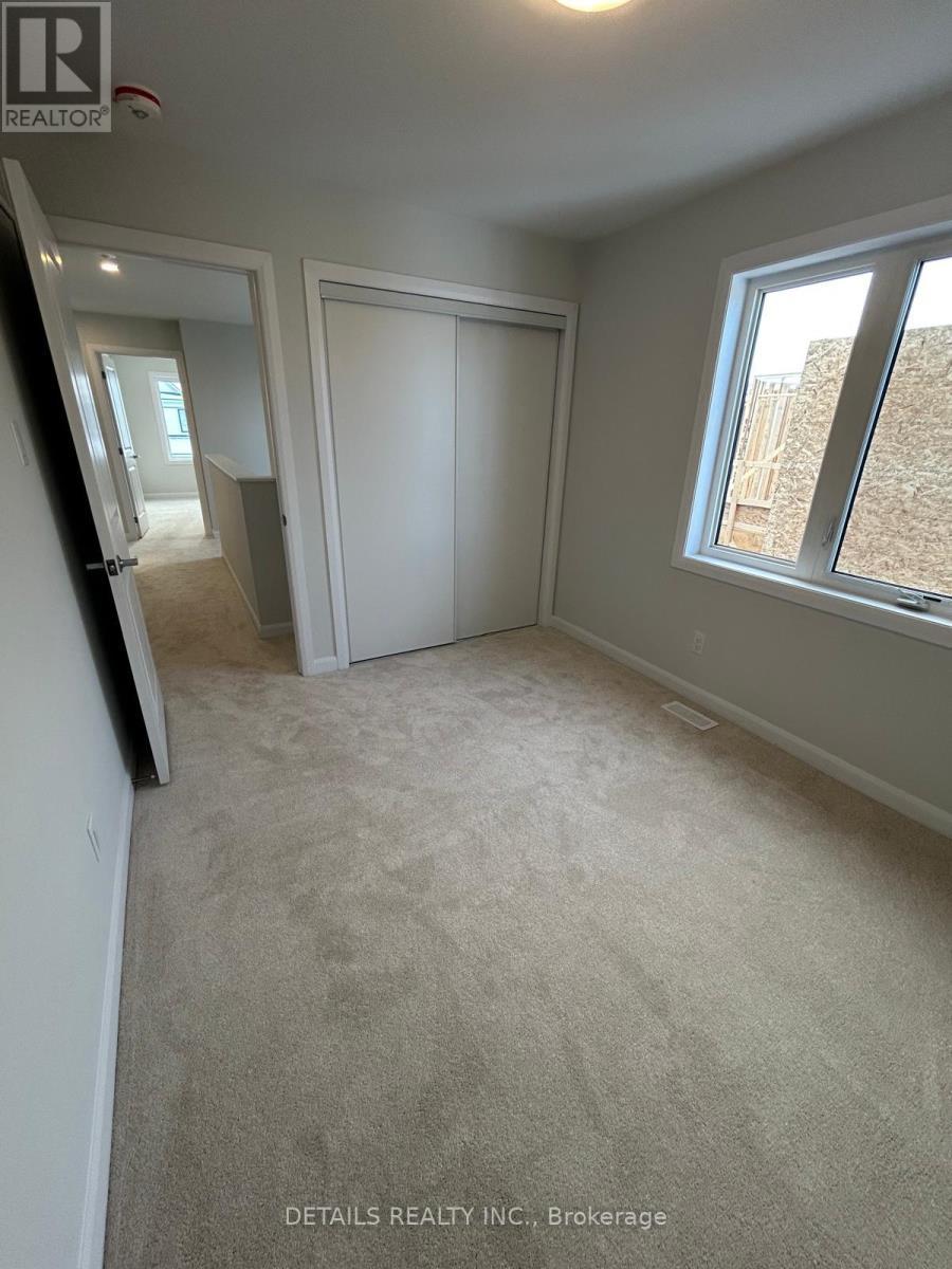 Bedroom #4 - 746 Fairline Row, Ottawa, ON - Indoor Photo Showing Other Room