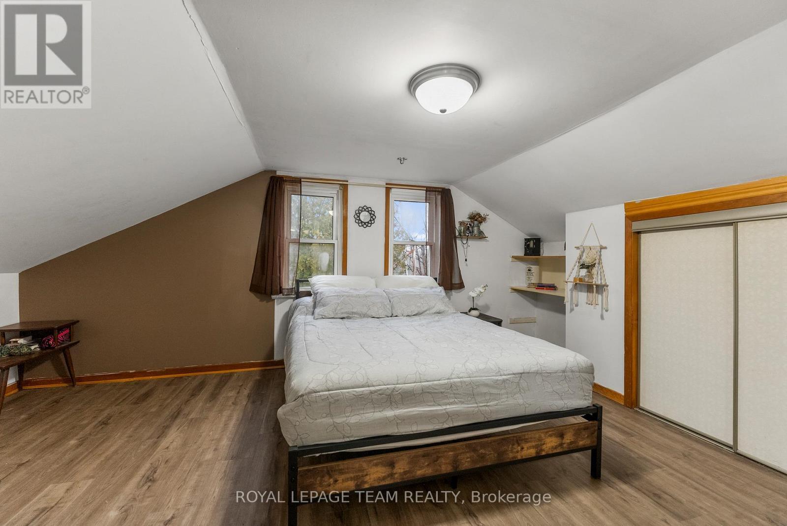 21 Philip Street, Madawaska Valley, ON - Indoor Photo Showing Bedroom