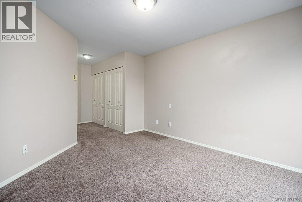 211 130 Back Rd, Courtenay, BC - Indoor Photo Showing Other Room