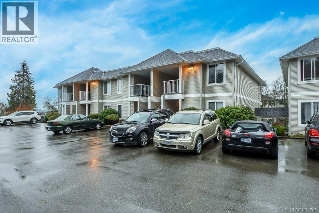 211 130 Back Rd, Courtenay, BC - Outdoor With Balcony