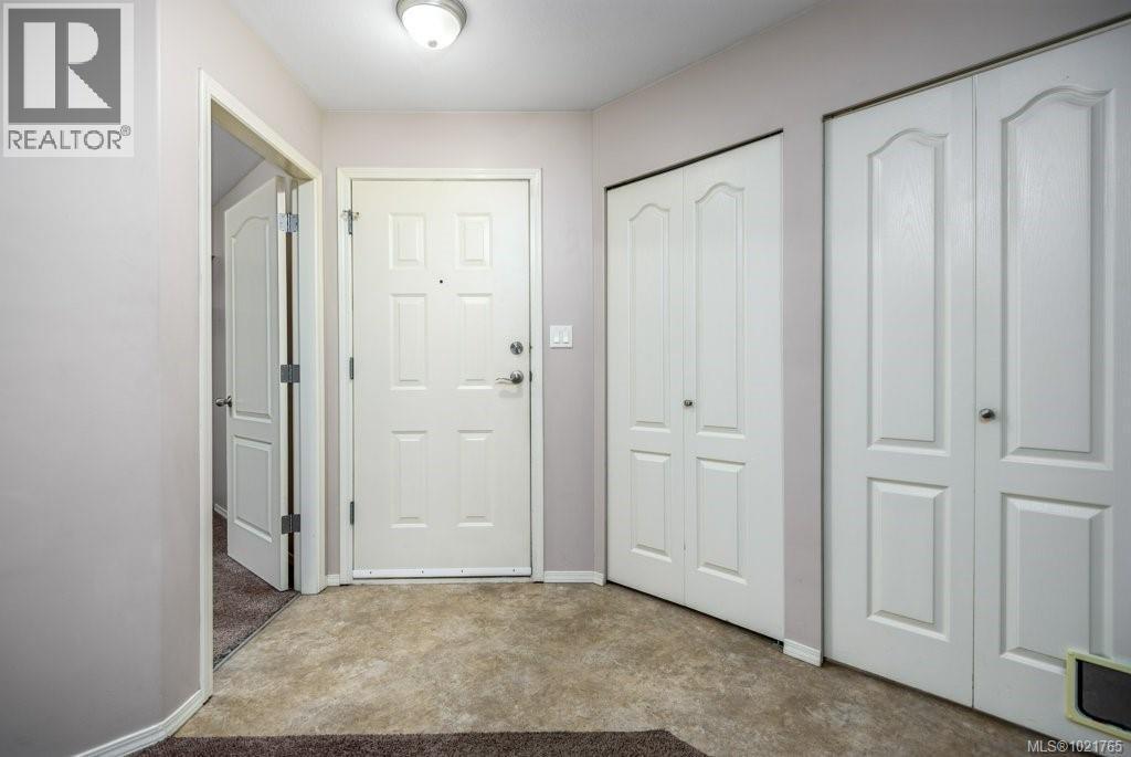 211 130 Back Rd, Courtenay, BC - Indoor Photo Showing Other Room