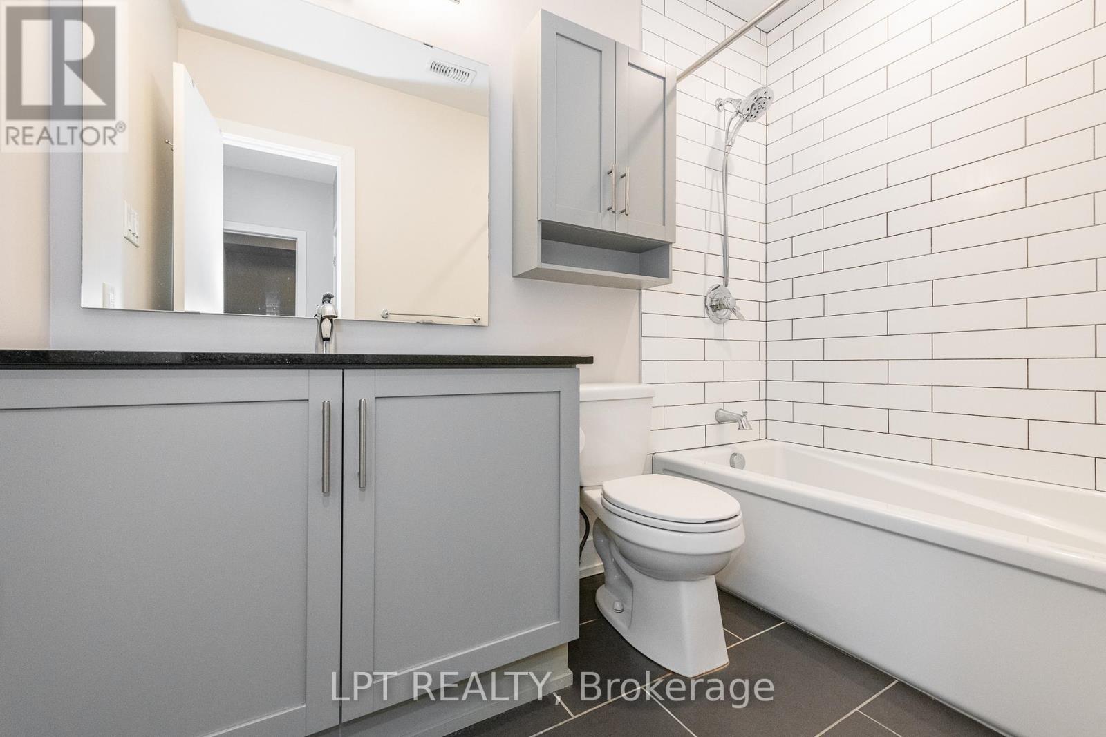 10 - 57 Bergeron Private, Ottawa, ON - Indoor Photo Showing Bathroom