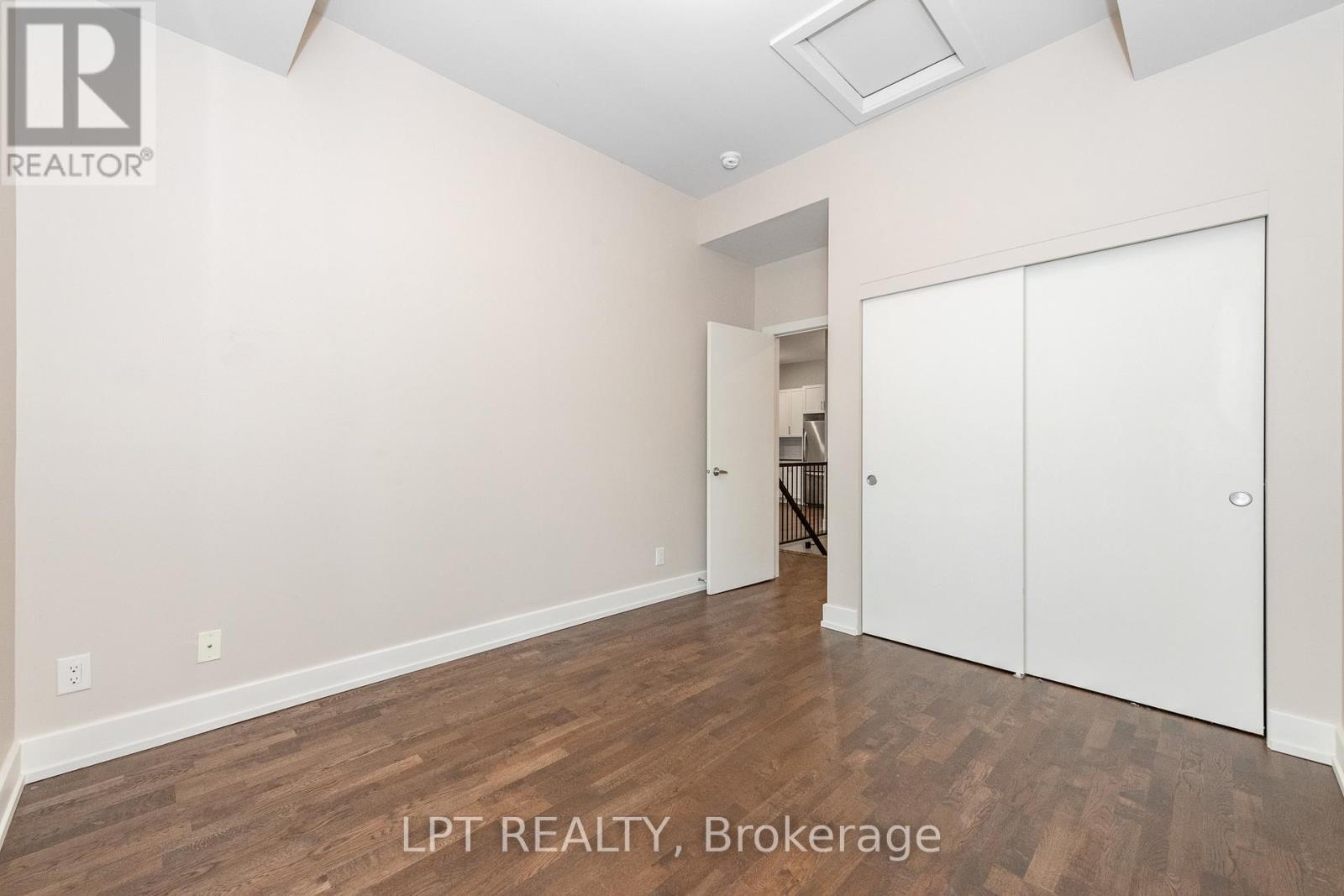 10 - 57 Bergeron Private, Ottawa, ON - Indoor Photo Showing Other Room