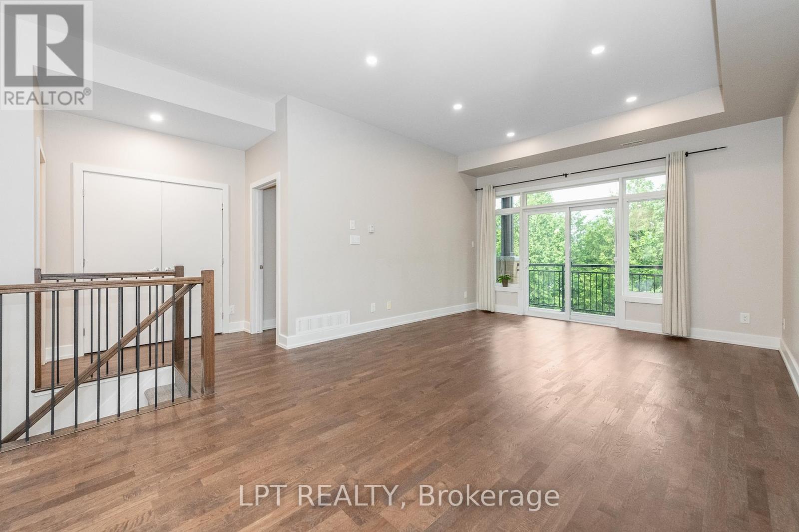 10 - 57 Bergeron Private, Ottawa, ON - Indoor Photo Showing Other Room