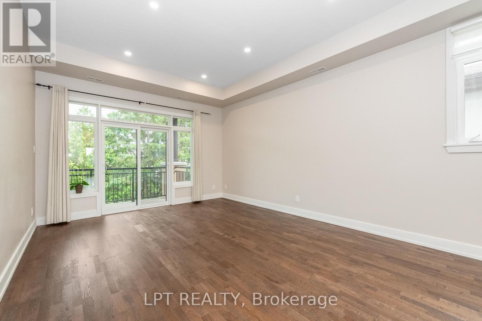 10 - 57 Bergeron Private, Ottawa, ON - Indoor Photo Showing Other Room