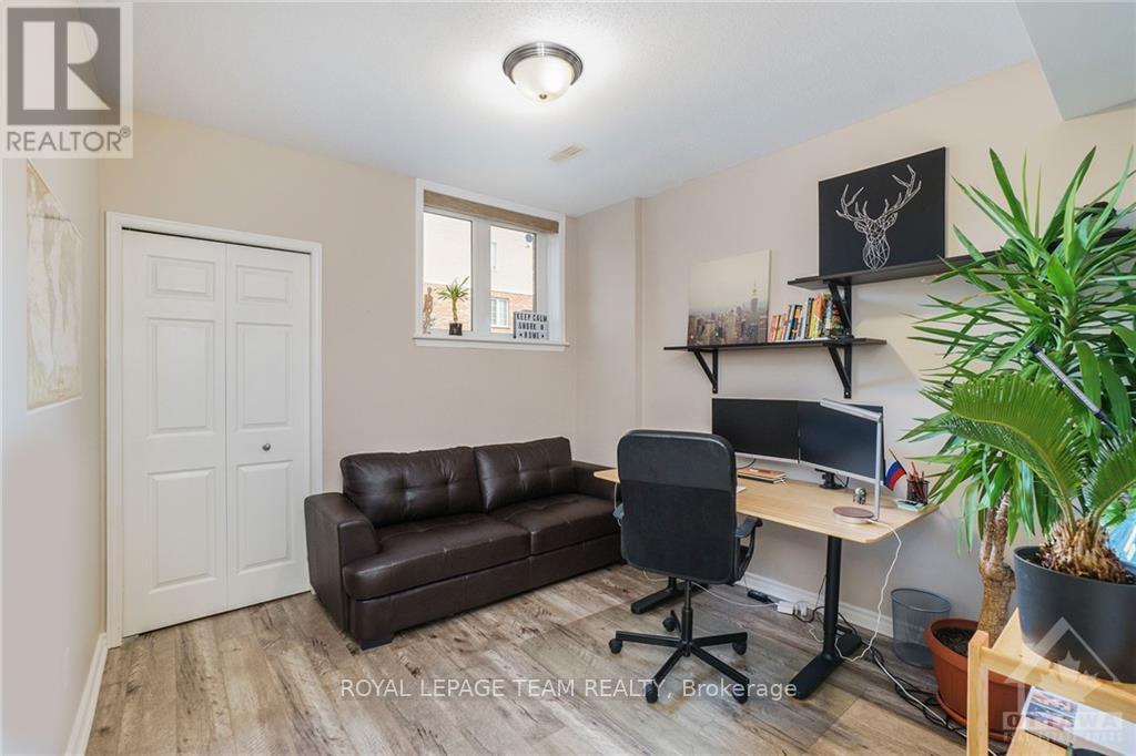 512 Reardon Private N, Ottawa, ON - Indoor Photo Showing Other Room