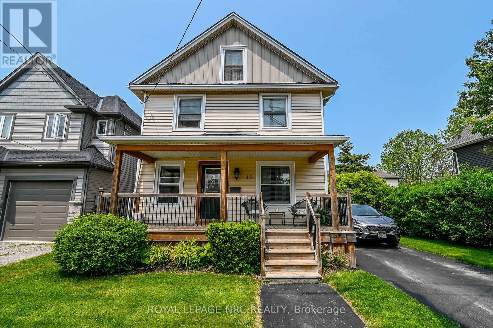 13 Violet Street, St. Catharines (Grapeview), ON