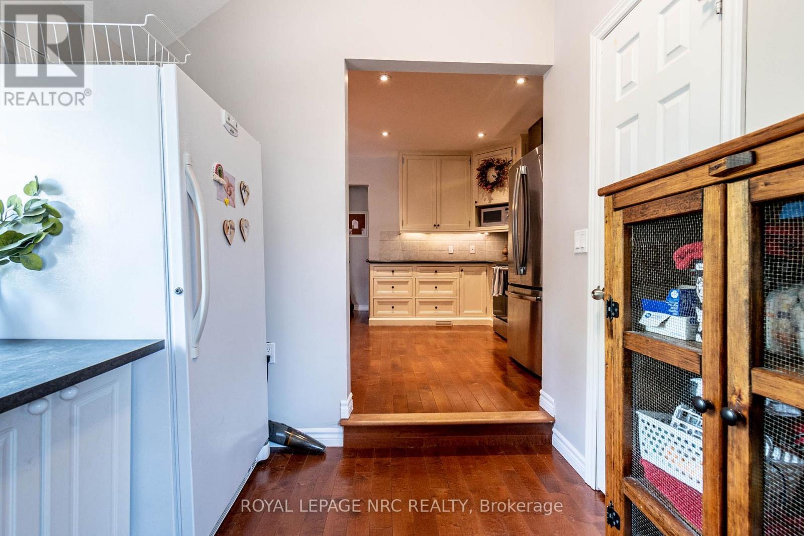 13 Violet Street, St. Catharines (Grapeview), ON