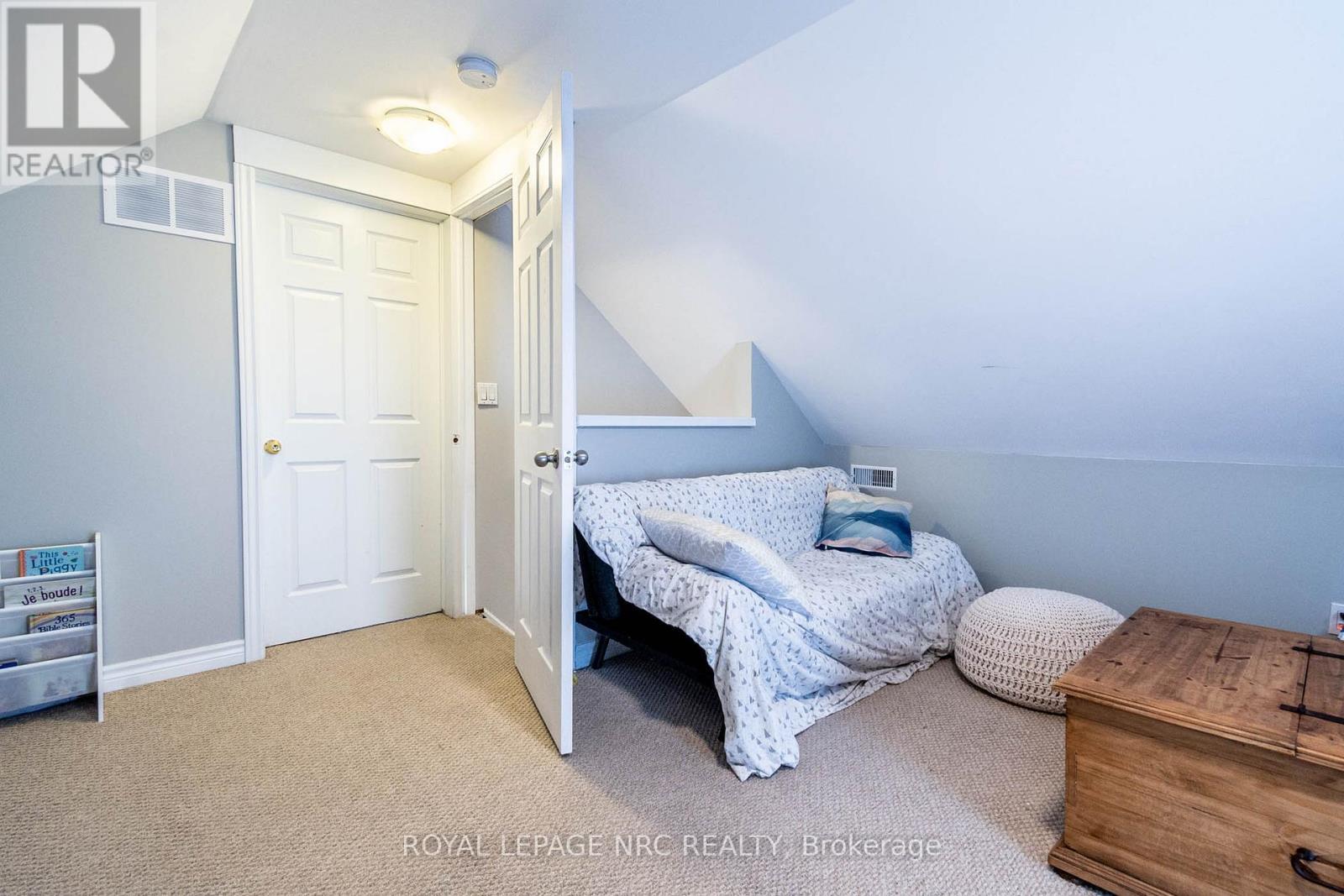 13 Violet Street, St. Catharines (Grapeview), ON