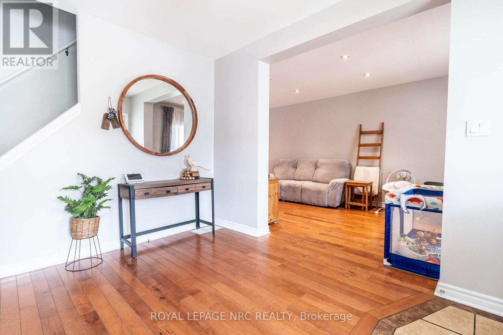 13 Violet Street, St. Catharines (Grapeview), ON