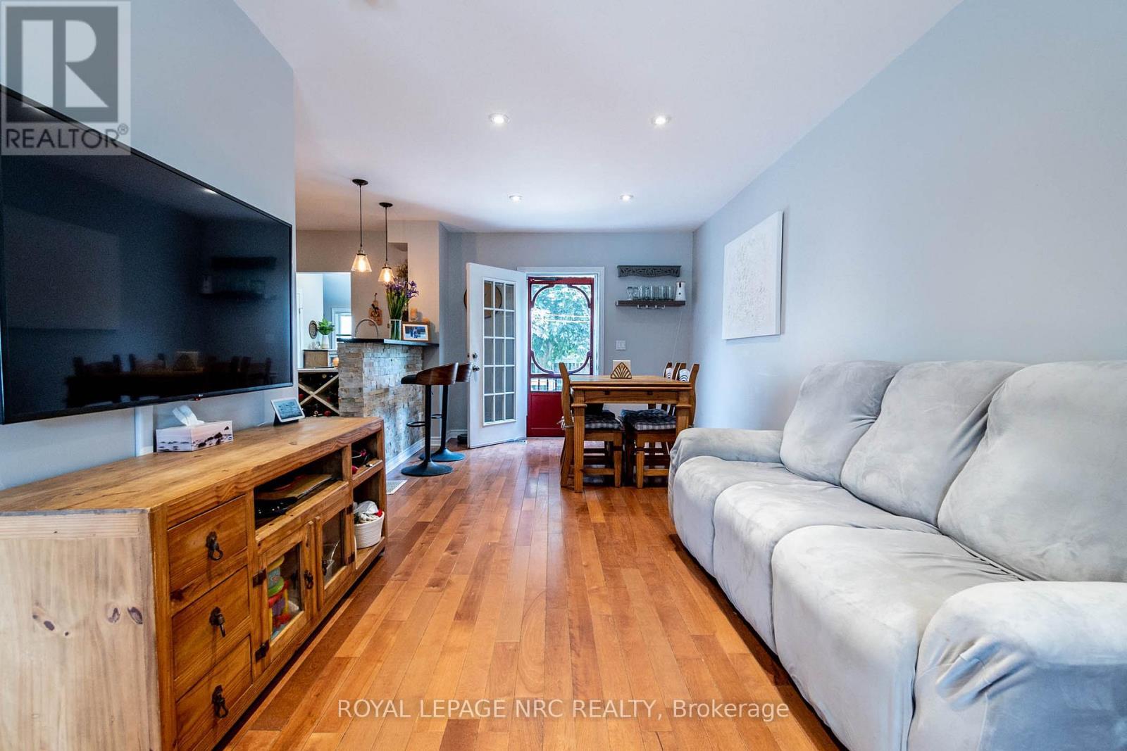 13 Violet Street, St. Catharines (Grapeview), ON