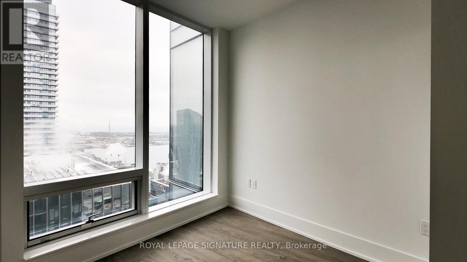 5603 - 10 York Street, Toronto, ON