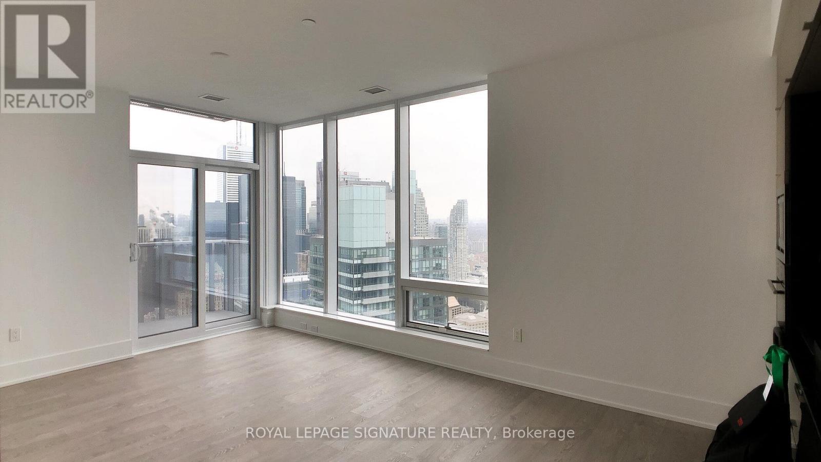 5603 - 10 York Street, Toronto, ON