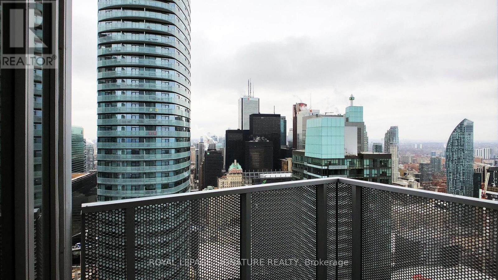 5603 - 10 York Street, Toronto, ON