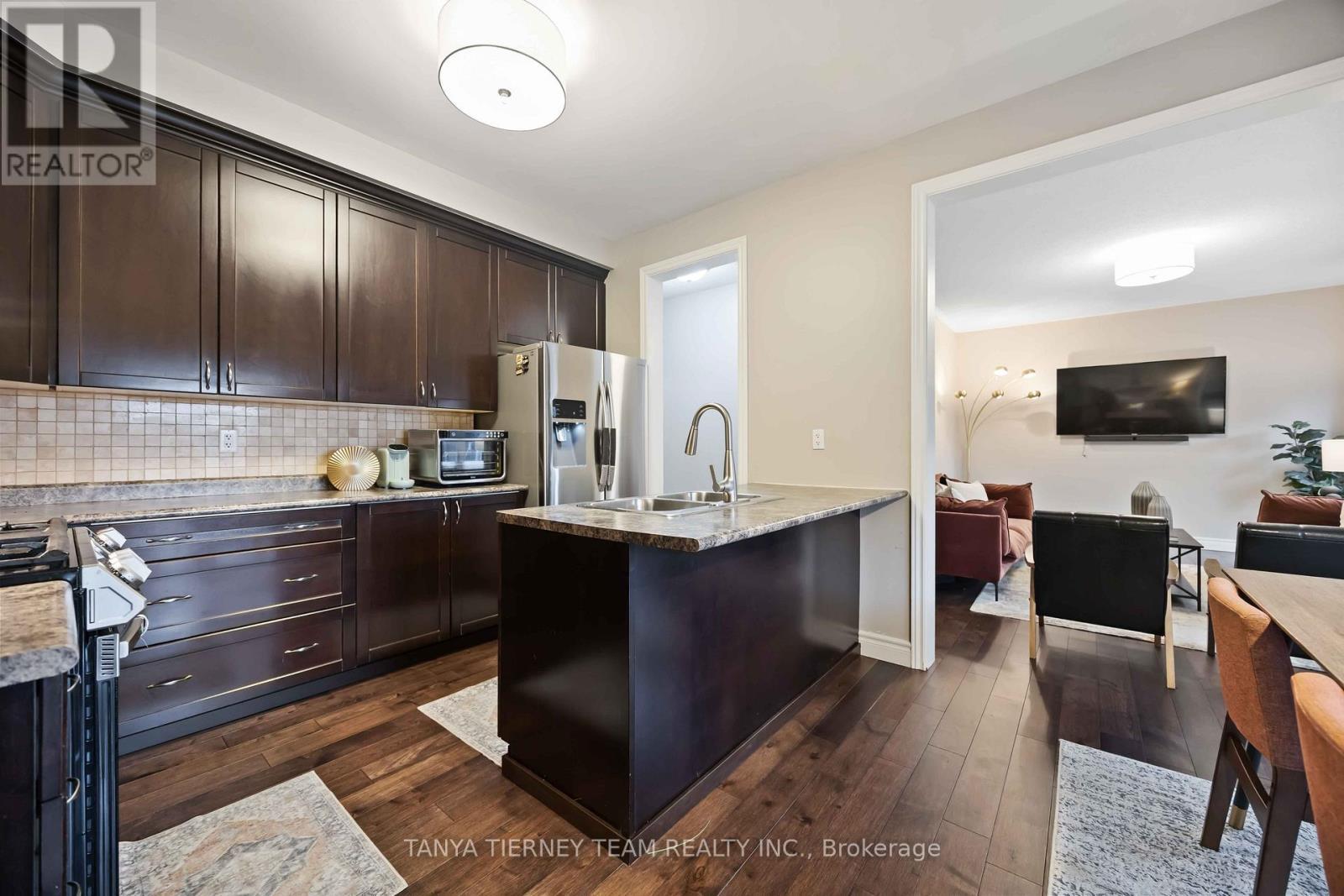 67 Florence Drive, Whitby, ON