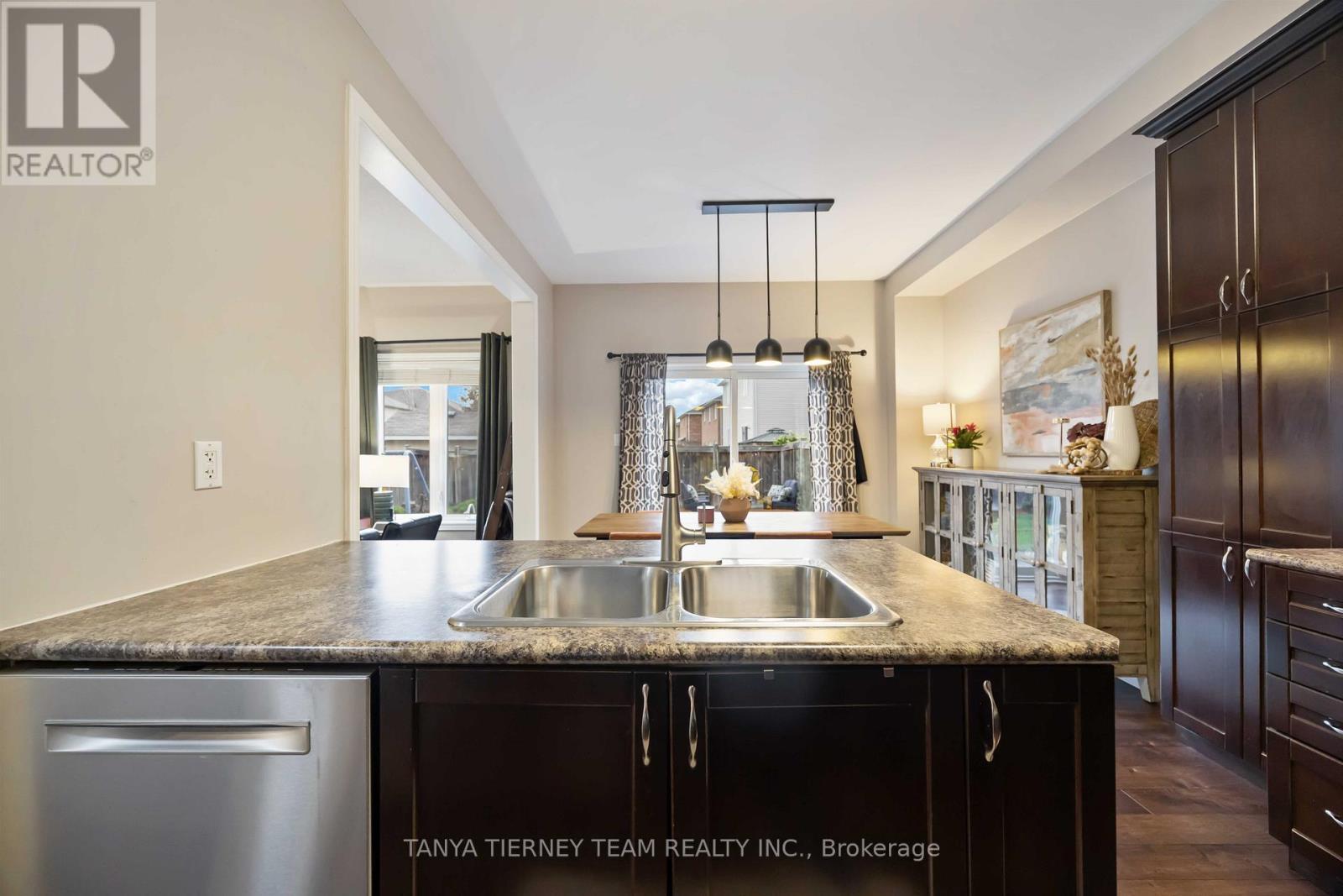 67 Florence Drive, Whitby, ON