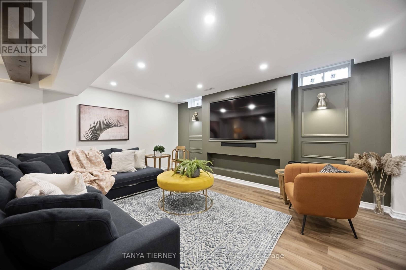 67 Florence Drive, Whitby, ON