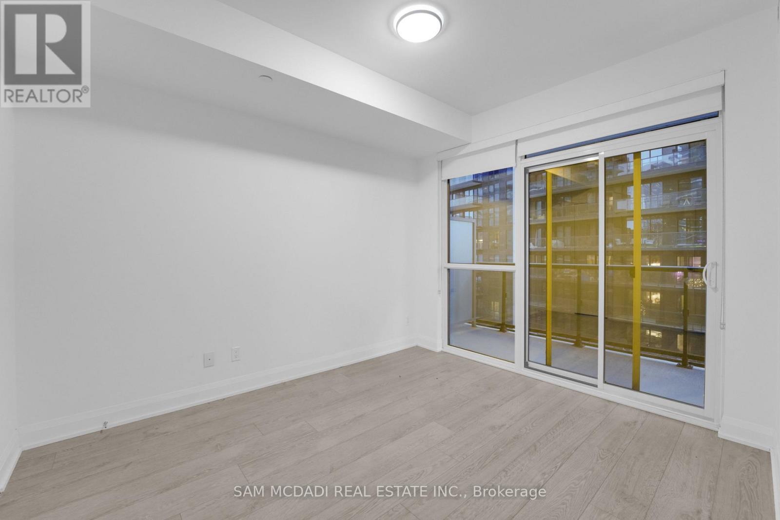 1010 - 110 Marine Parade Drive, Toronto, ON - Indoor Photo Showing Other Room