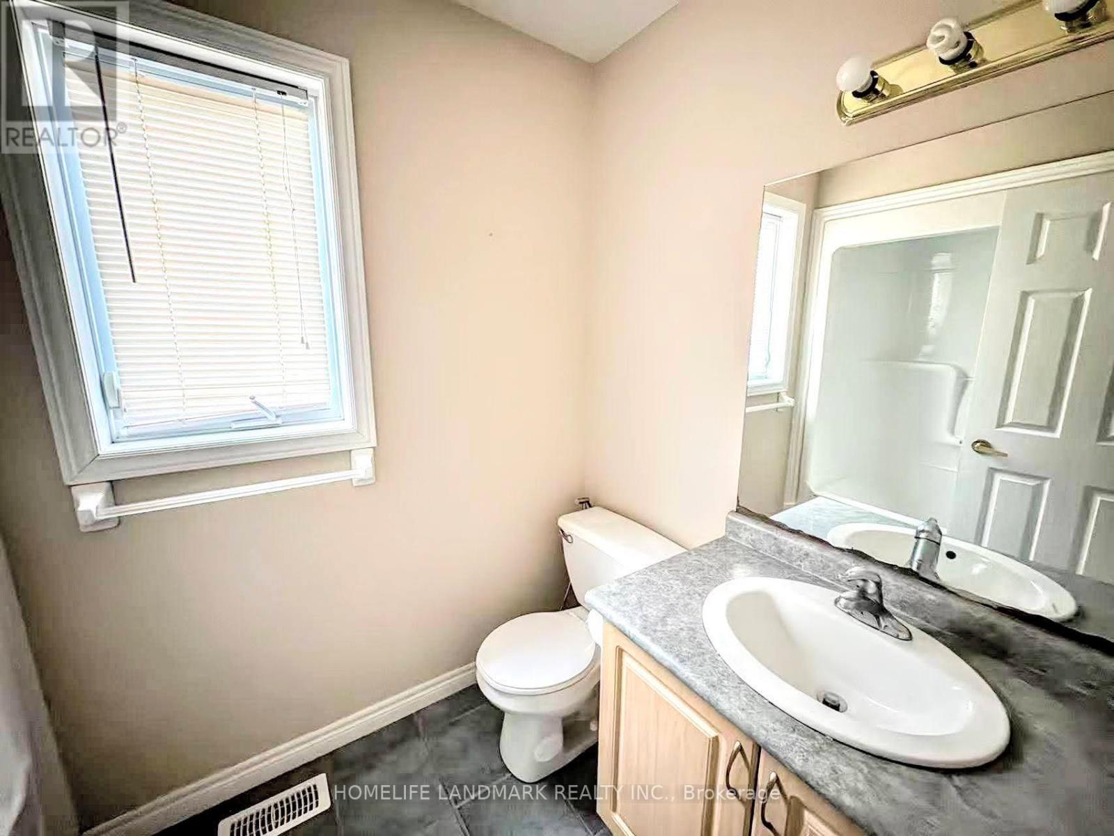 687B Wild Ginger Avenue, Waterloo, ON