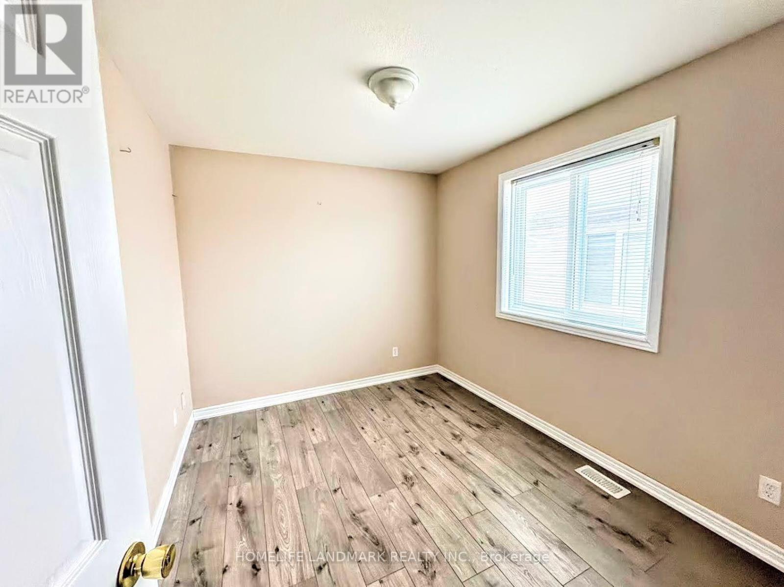 687B Wild Ginger Avenue, Waterloo, ON