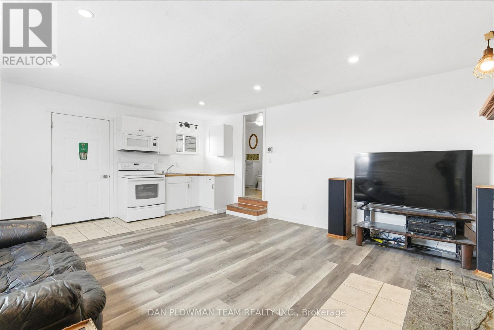 121 Dorset Street E, Port Hope, ON - Indoor