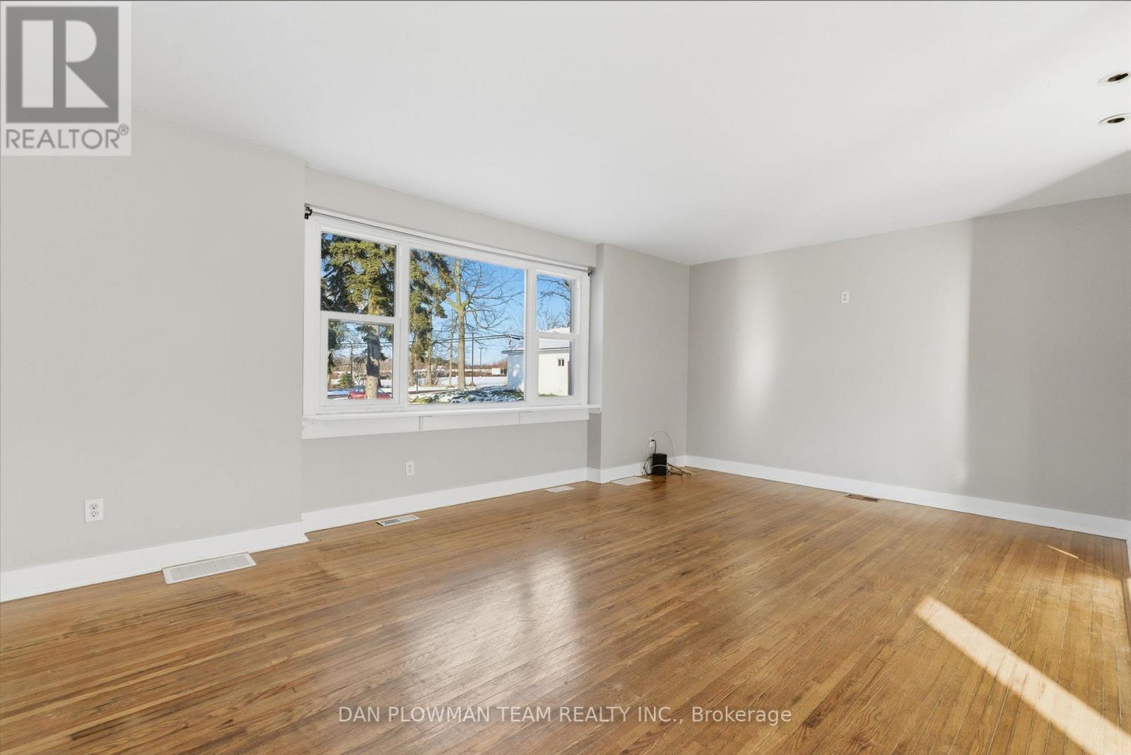 121 Dorset Street E, Port Hope, ON - Indoor Photo Showing Other Room