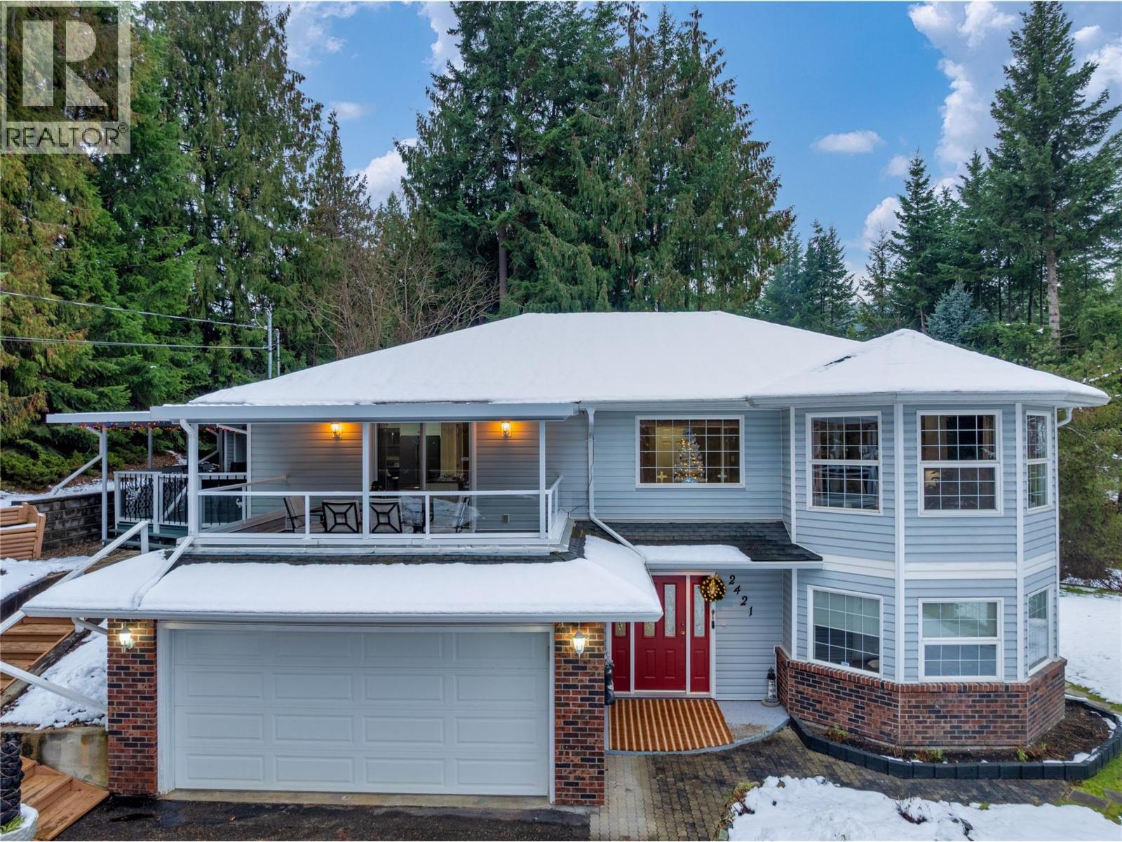 2421 Mount Tuam Crescent, Sorrento, BC - Outdoor