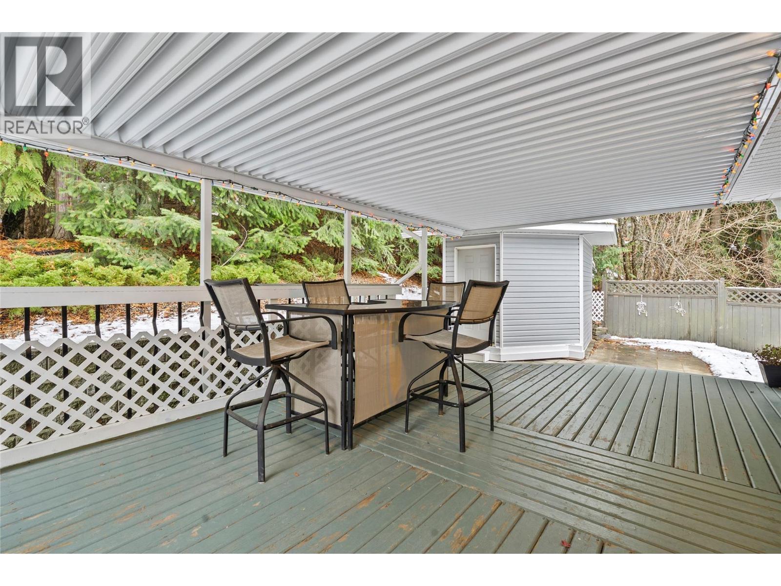2421 Mount Tuam Crescent, Sorrento, BC - Outdoor With Deck Patio Veranda With Exterior