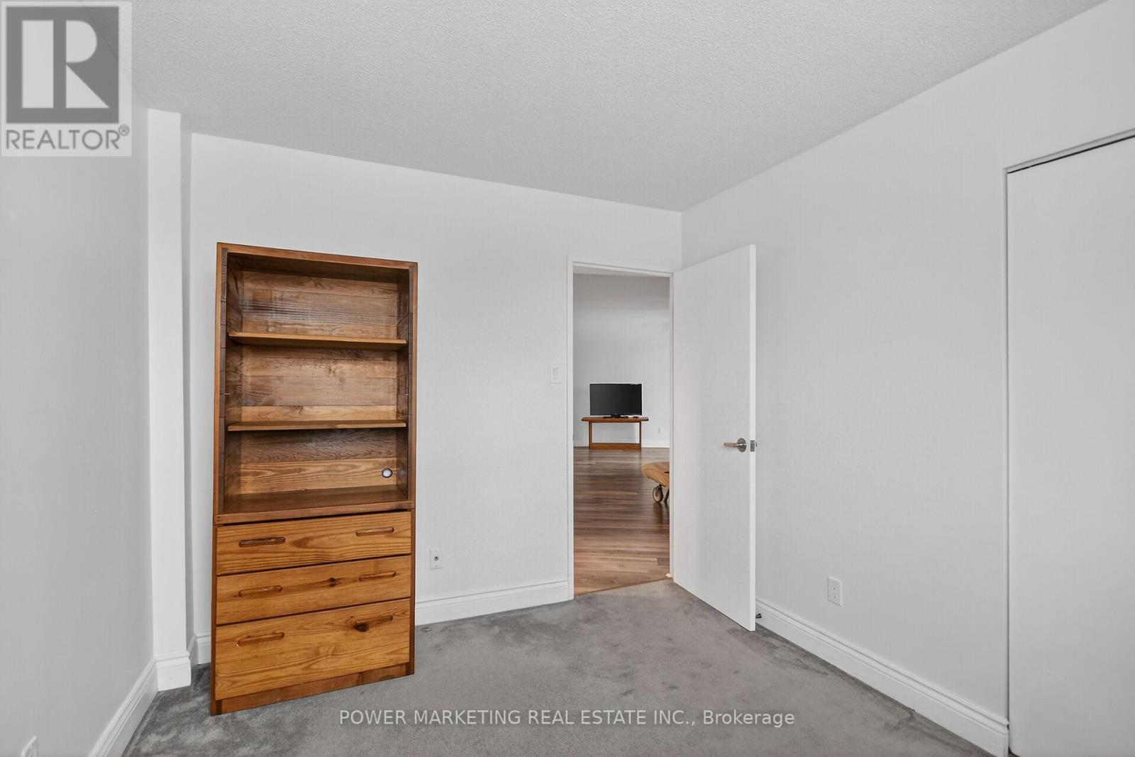 107 - 1380 Prince Of Wales Drive, Ottawa, ON