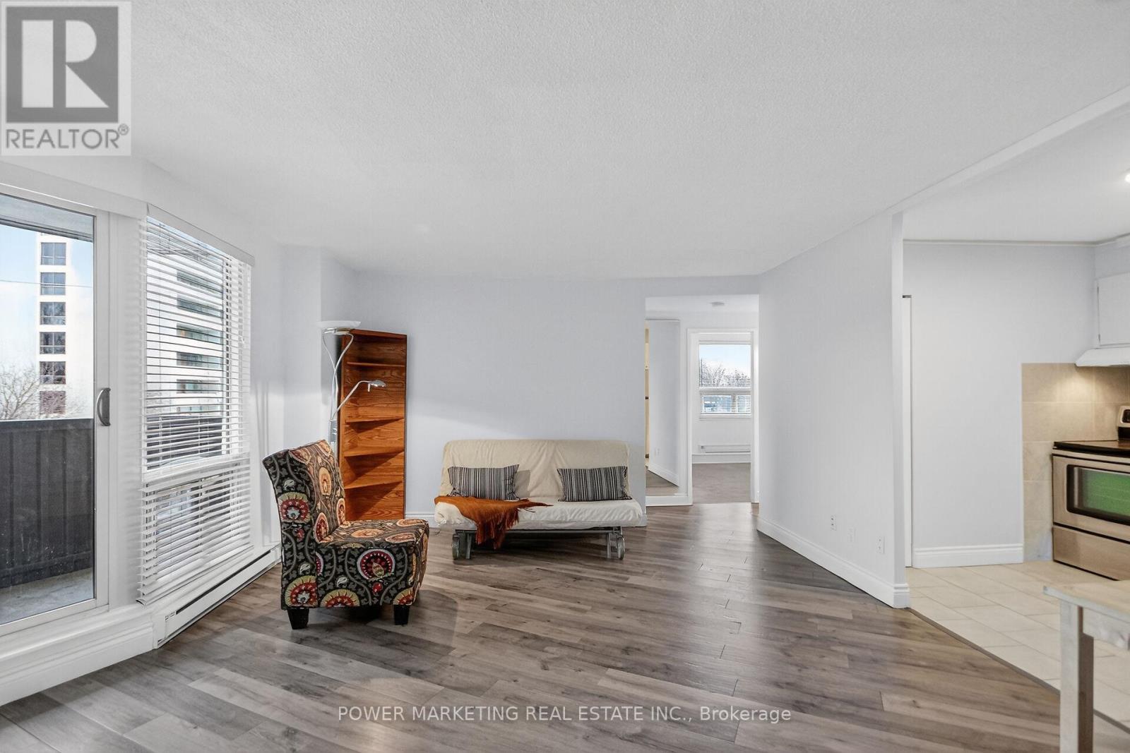 107 - 1380 Prince Of Wales Drive, Ottawa, ON