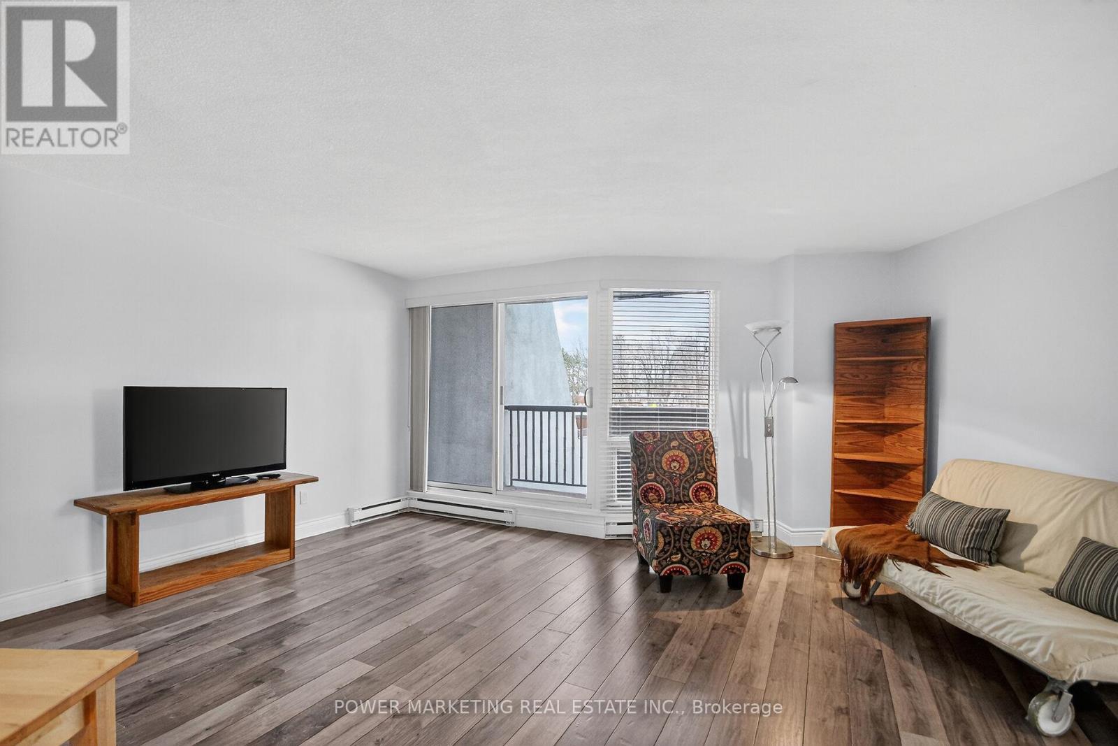 107 - 1380 Prince Of Wales Drive, Ottawa, ON