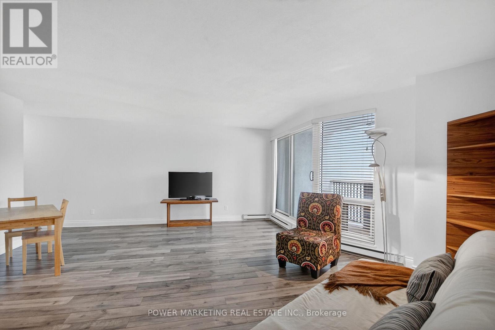 107 - 1380 Prince Of Wales Drive, Ottawa, ON