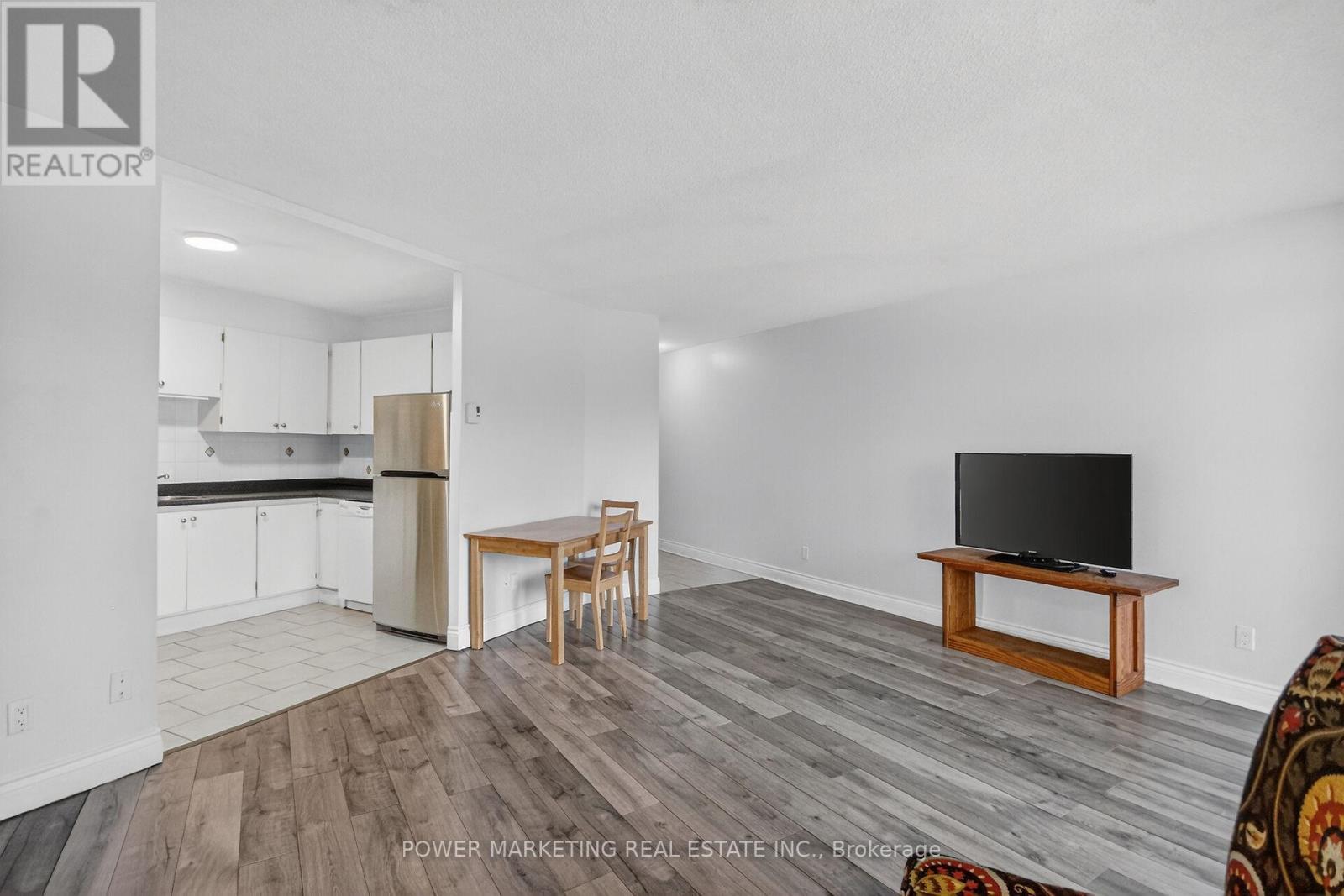 107 - 1380 Prince Of Wales Drive, Ottawa, ON