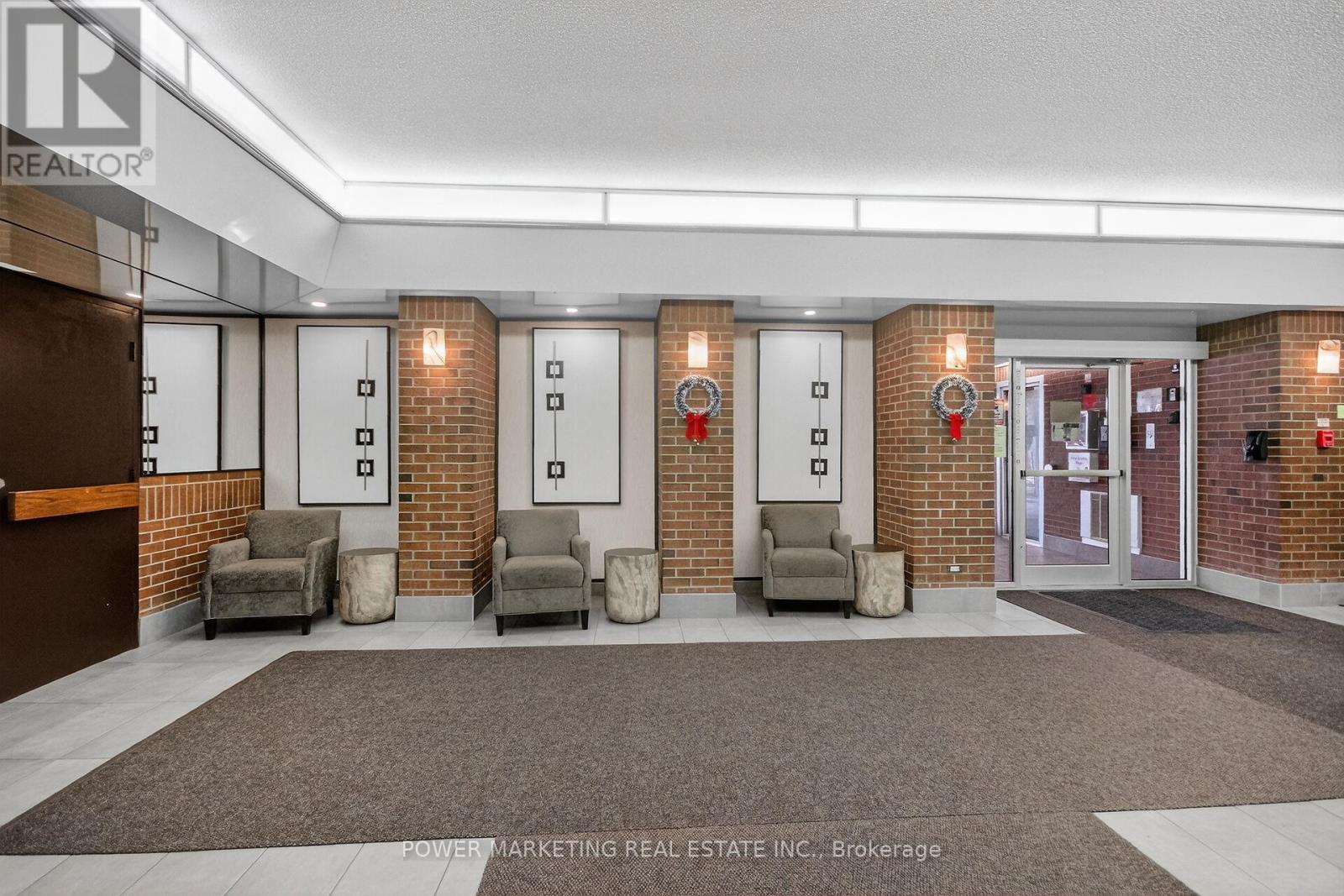 107 - 1380 Prince Of Wales Drive, Ottawa, ON