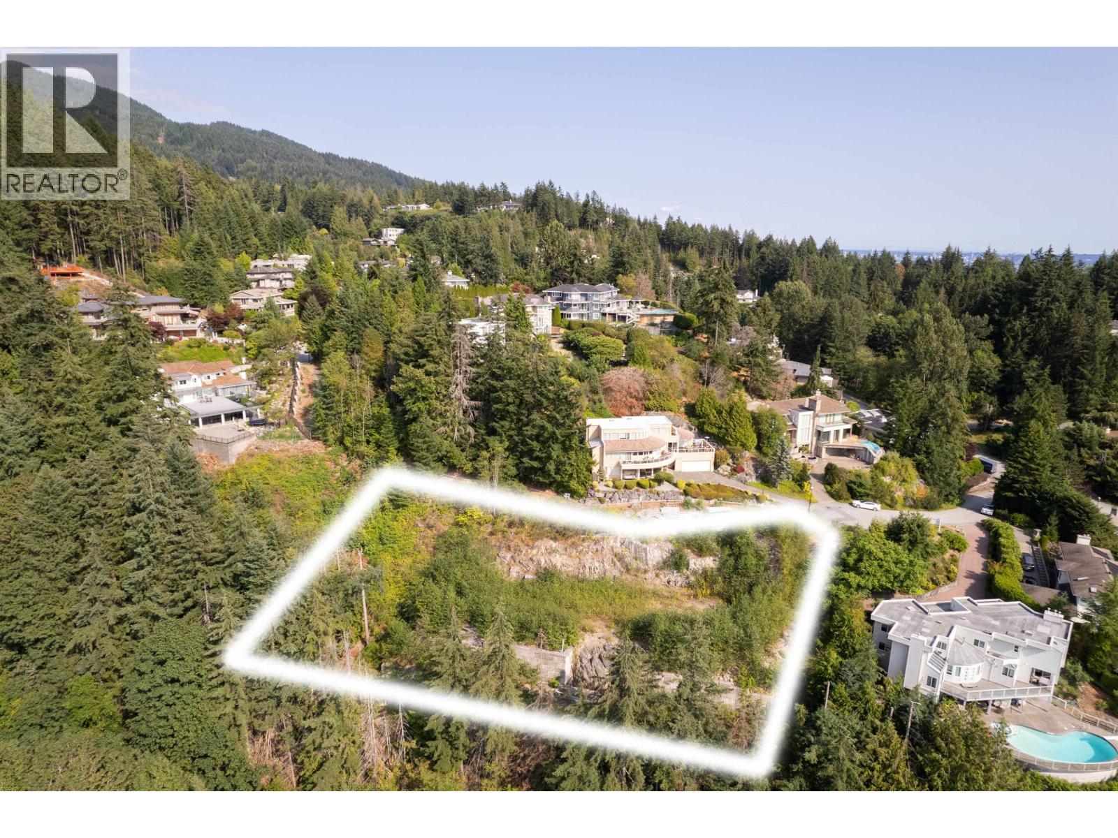 4783 Westwood Place, West Vancouver, BC