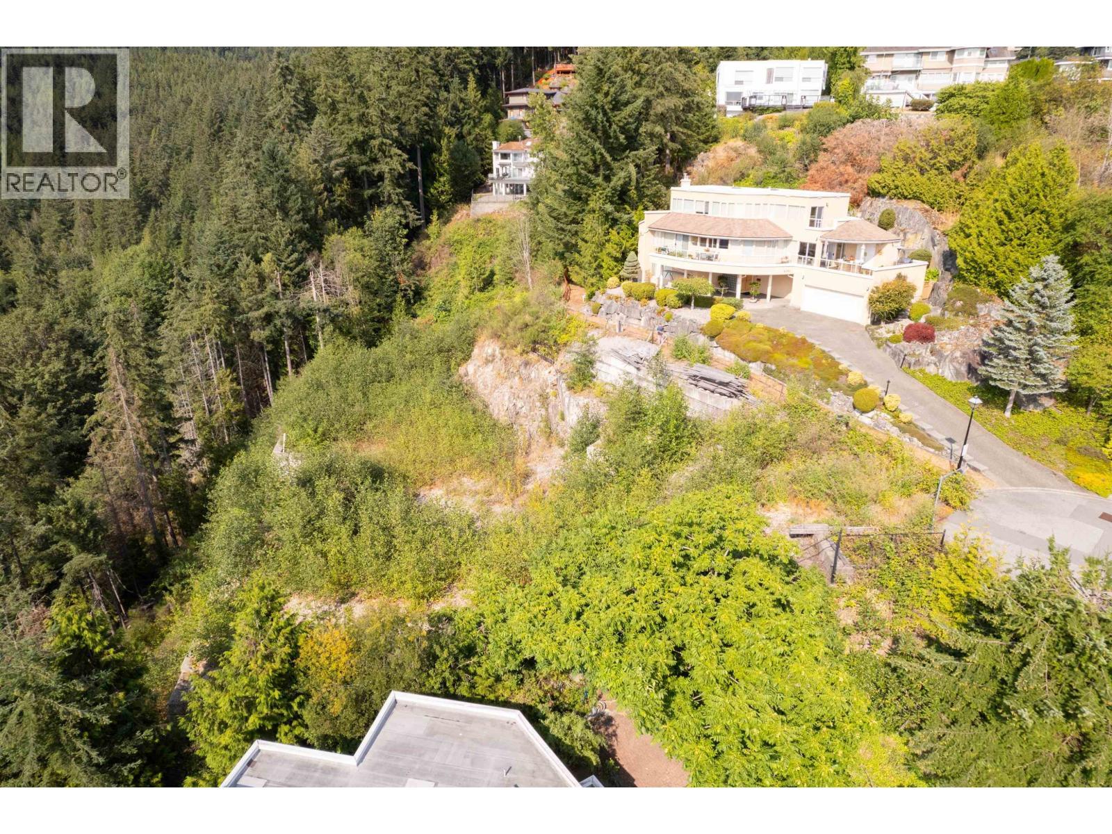 4783 Westwood Place, West Vancouver, BC