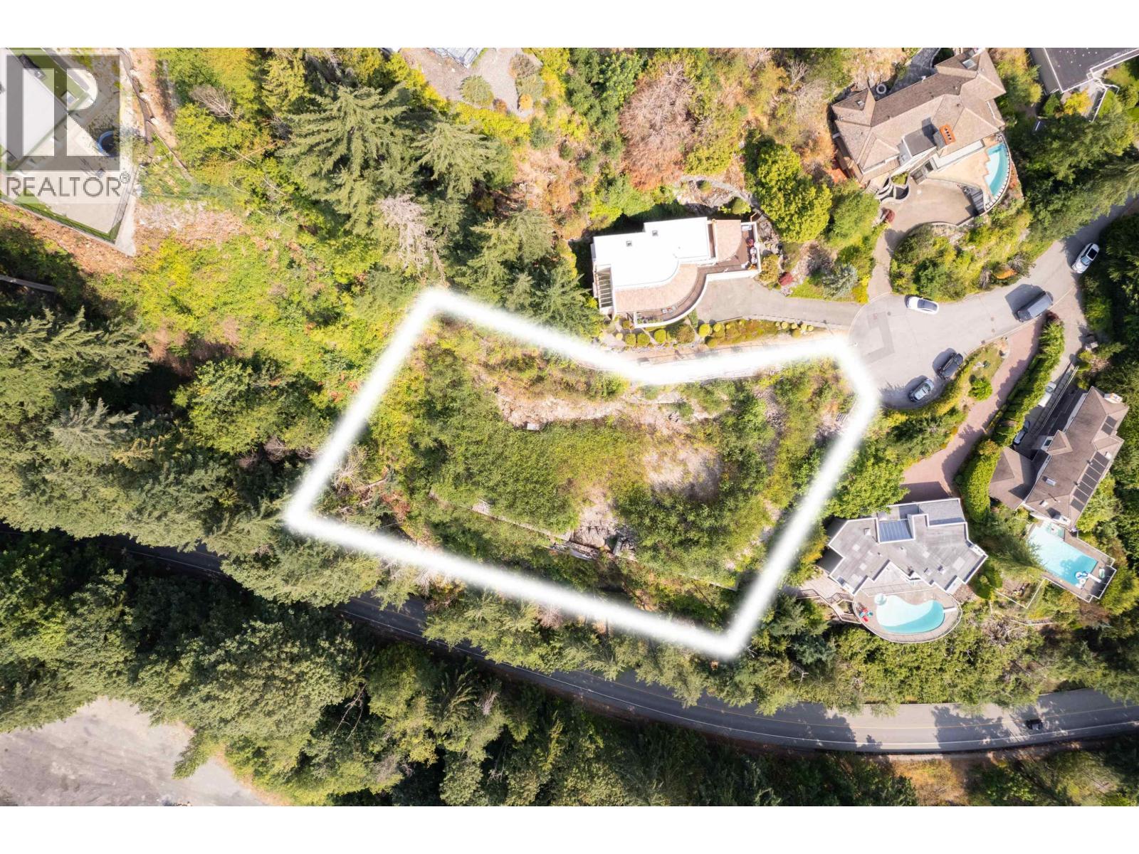 4783 Westwood Place, West Vancouver, BC