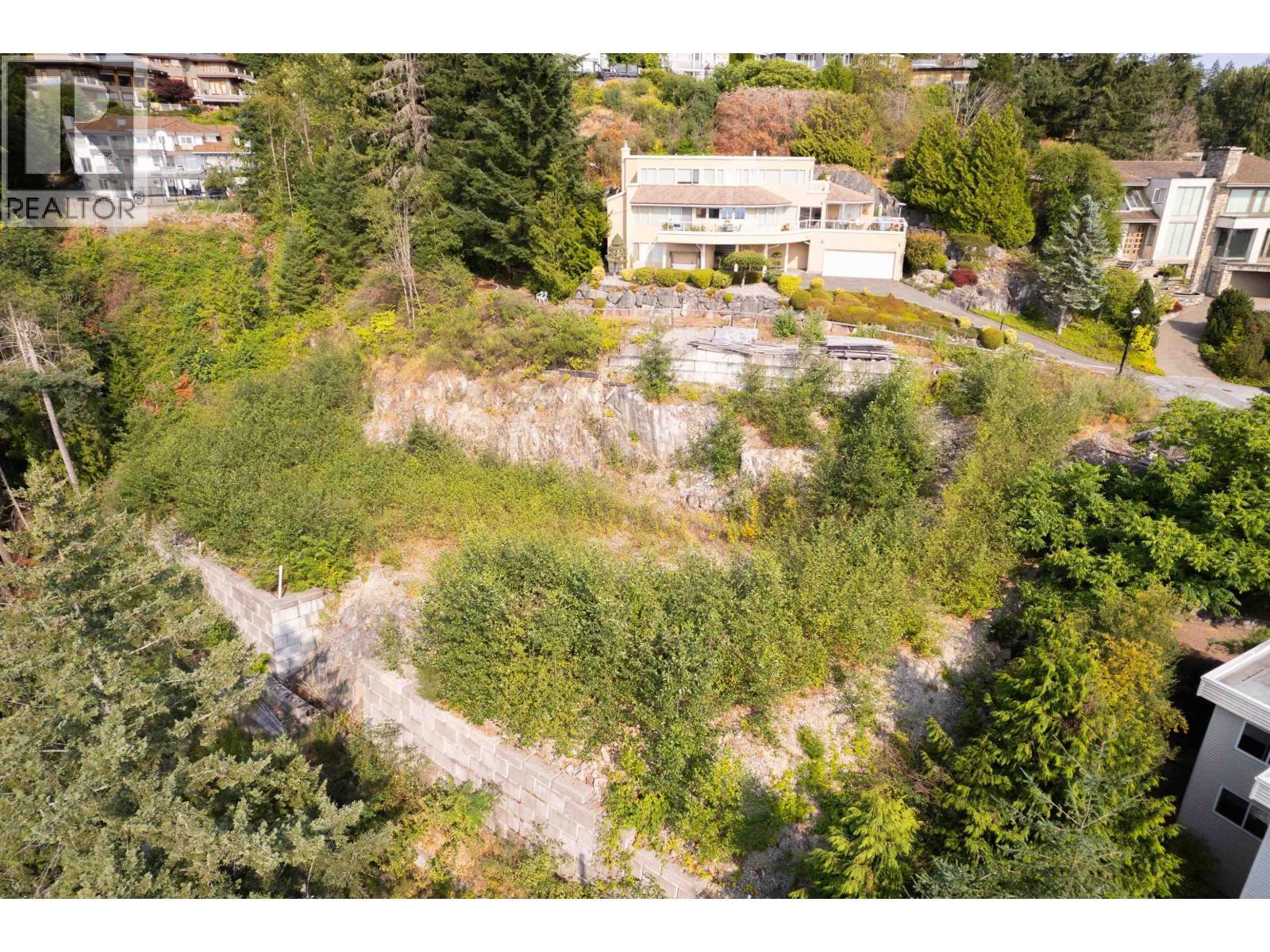 4783 Westwood Place, West Vancouver, BC