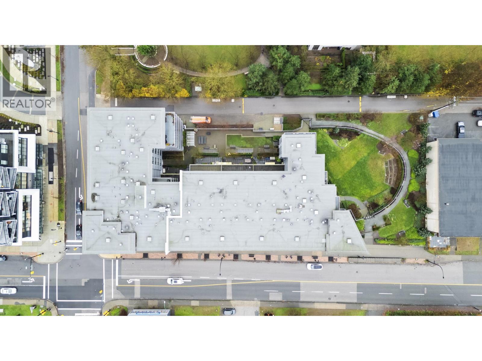 511 2188 Madison Avenue, Burnaby, BC - Outdoor With View