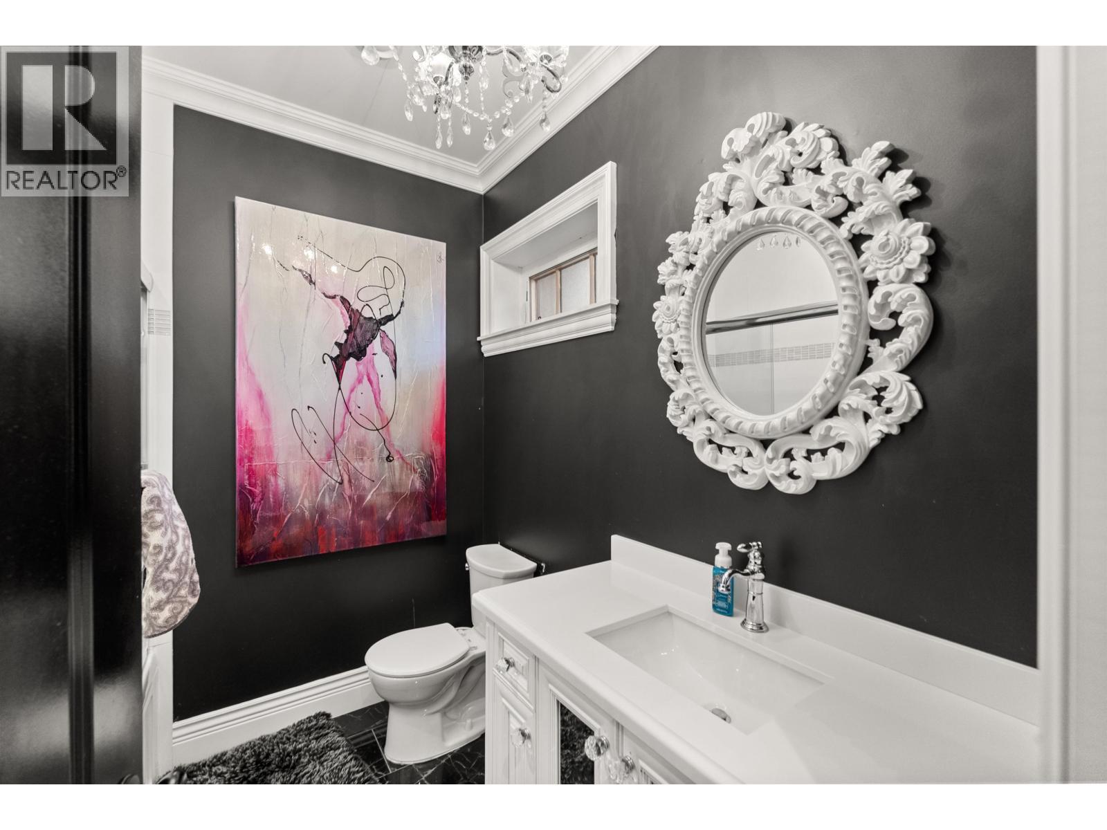 4434 60B Street, Delta, BC - Indoor Photo Showing Bathroom