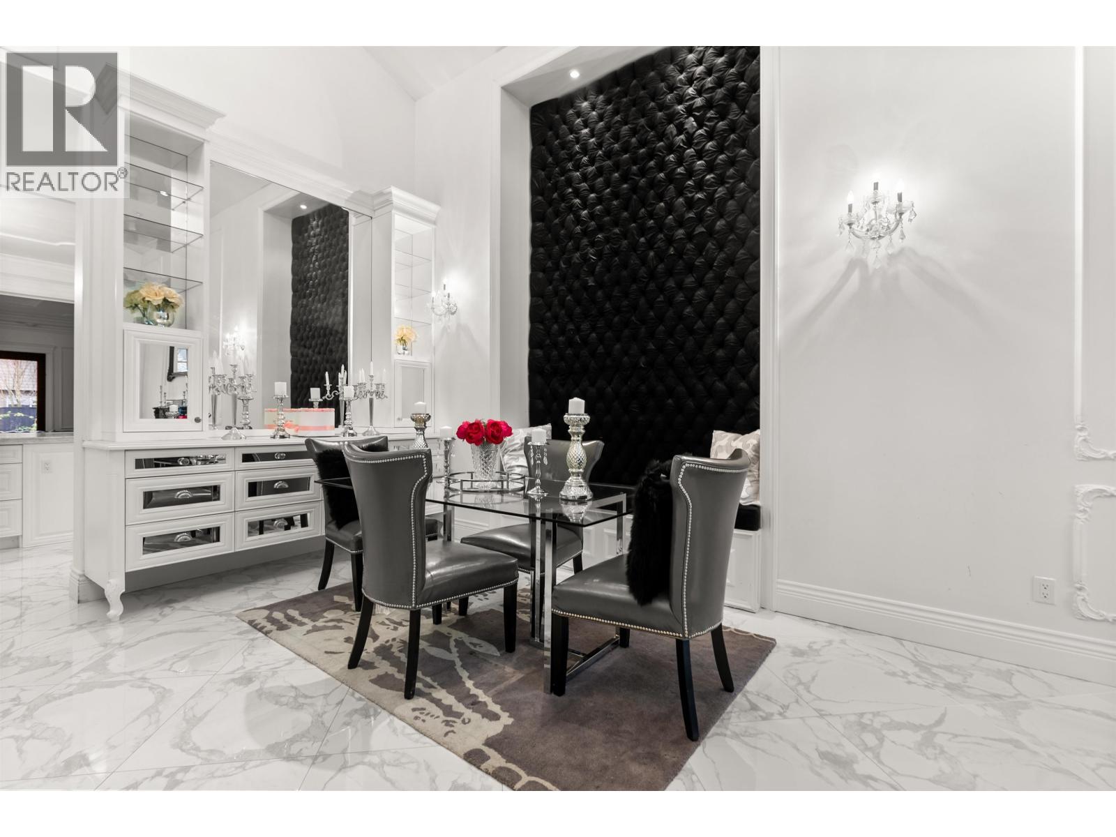 4434 60B Street, Delta, BC - Indoor Photo Showing Dining Room