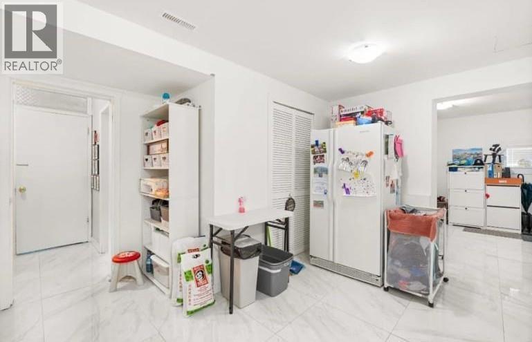 Lower 1106 Duthie Avenue, Burnaby, BC - Indoor