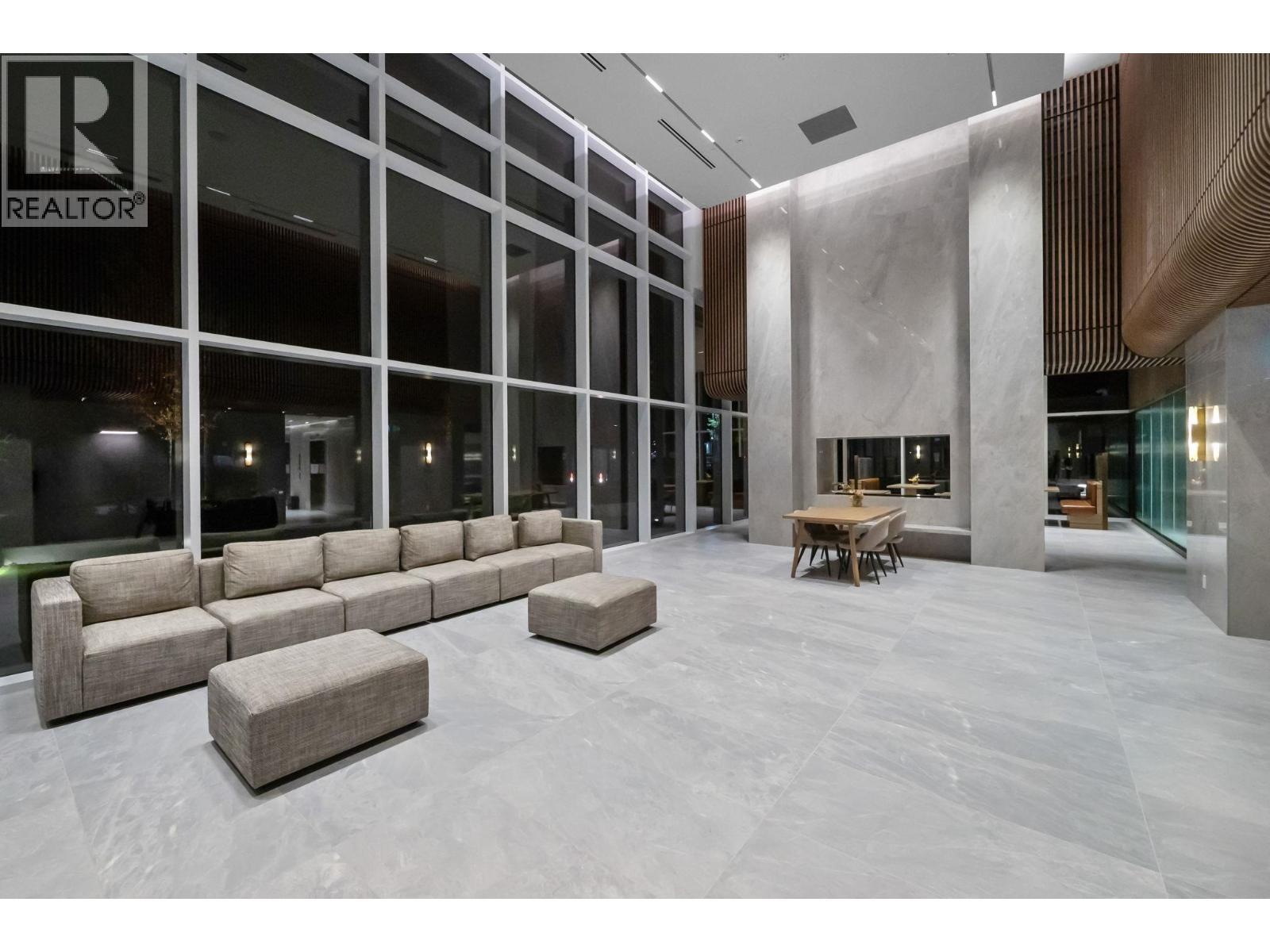 4001 720 Farrow Street, Coquitlam, BC - Indoor Photo Showing Other Room