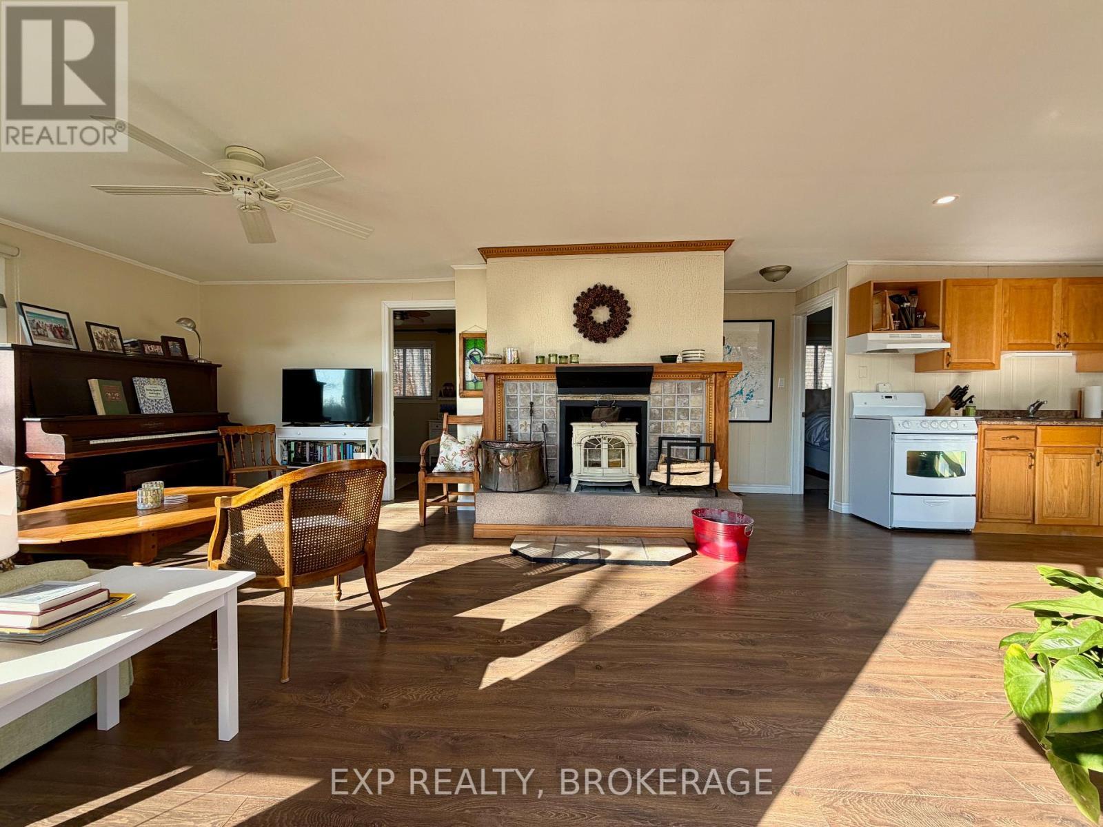 2107 Hambly Lane, Frontenac (Frontenac South), ON