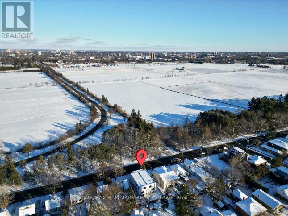 B - 956 Fisher Avenue, Ottawa, ON