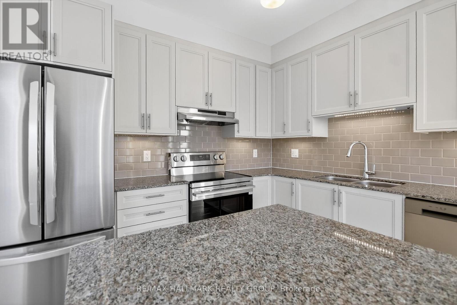 536 Promontory Place, Ottawa, ON