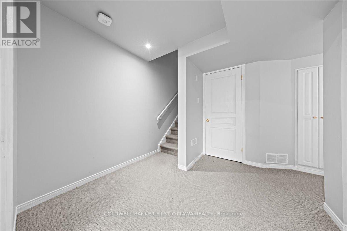 4446 Wildmint Square, Ottawa, ON