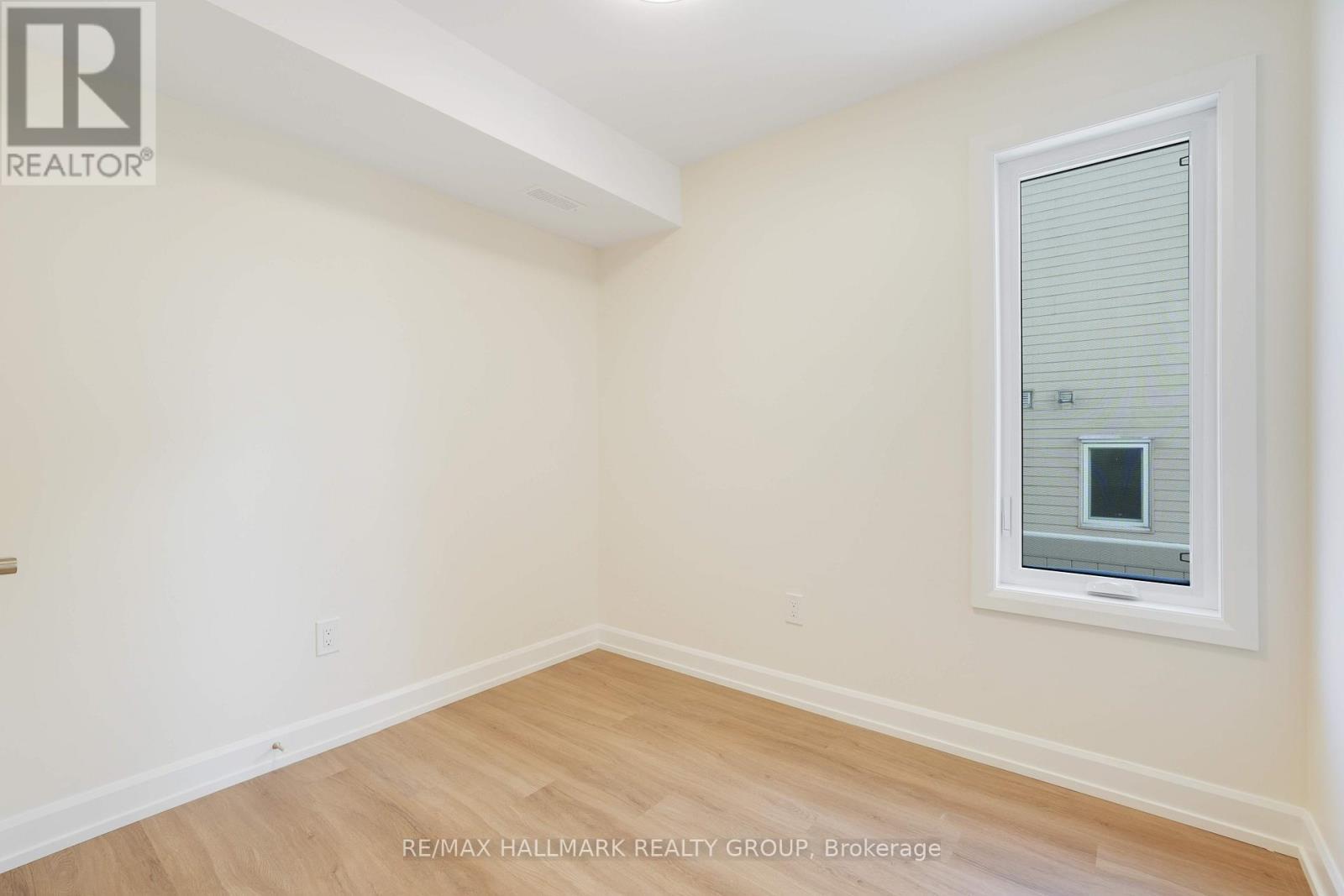 B - 958 Fisher Avenue, Ottawa, ON - Indoor Photo Showing Other Room