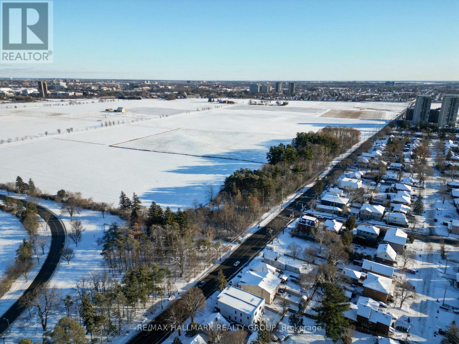 B - 958 Fisher Avenue, Ottawa, ON - Outdoor With View