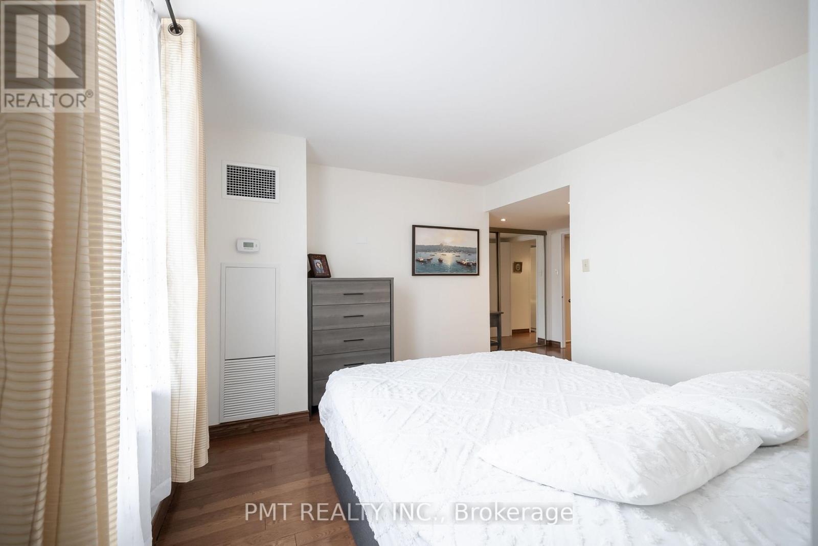 801 - 95 Lombard Street, Toronto, ON - Indoor Photo Showing Bedroom